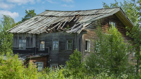 Cottage Demolition in Georgetown